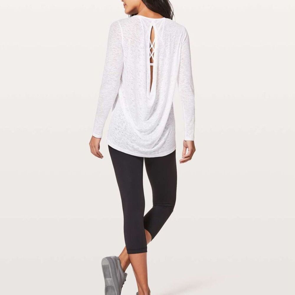 Lululemon Womens Long Sleeve Shirt Sz 6 White Open Keyhole Back Low Key Burnout